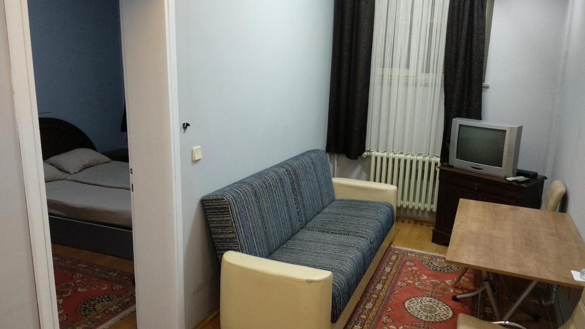 Zafer Hostel Конья Экстерьер фото