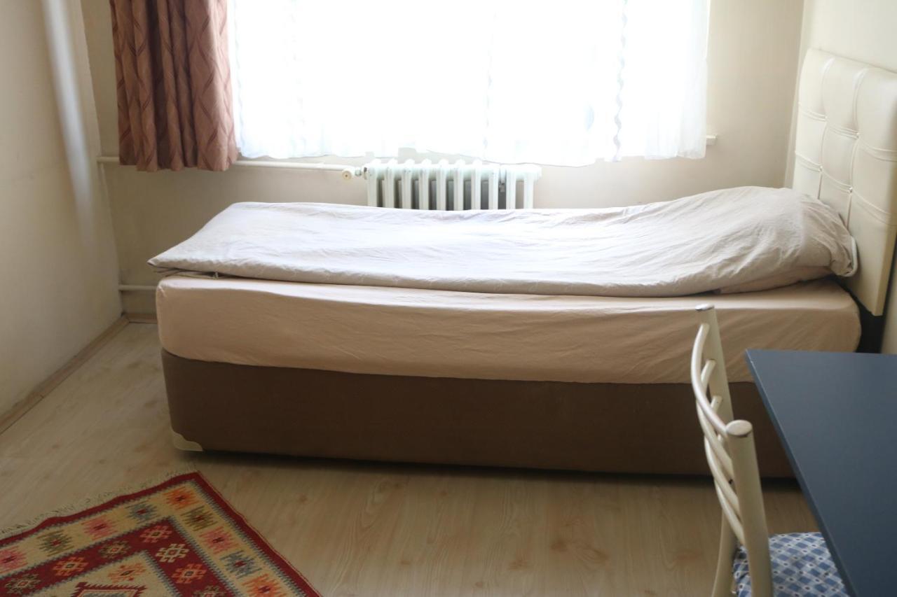 Zafer Hostel Конья Экстерьер фото